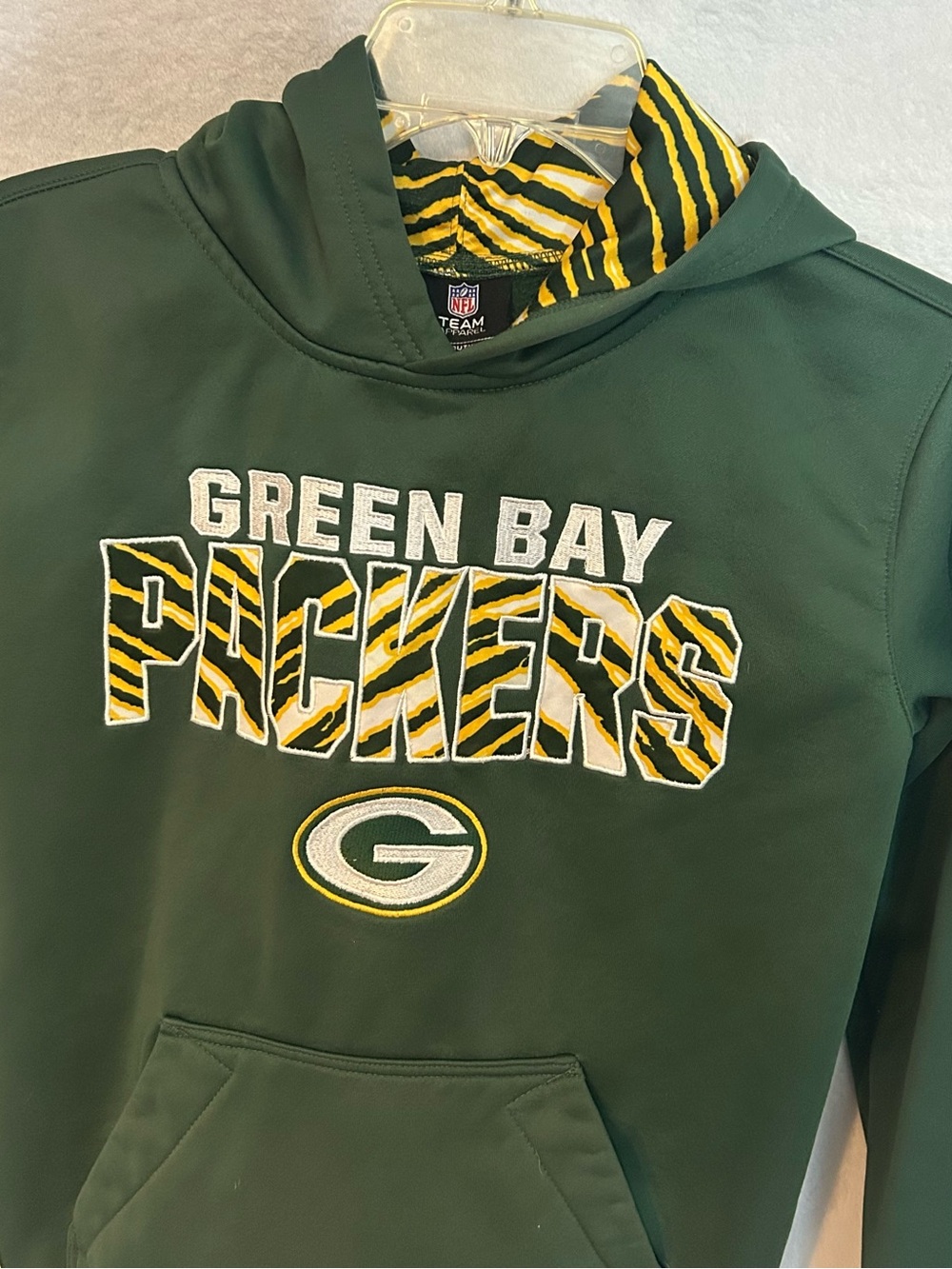 Youth NFL Green Bay Packers Sweatshirt - Picture 2 of 5